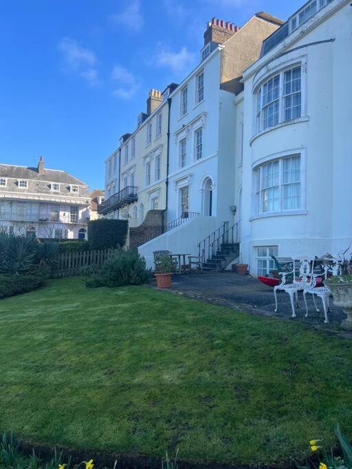 Ferienwohnung Once Upon A Tide Herne Bay Exterior foto
